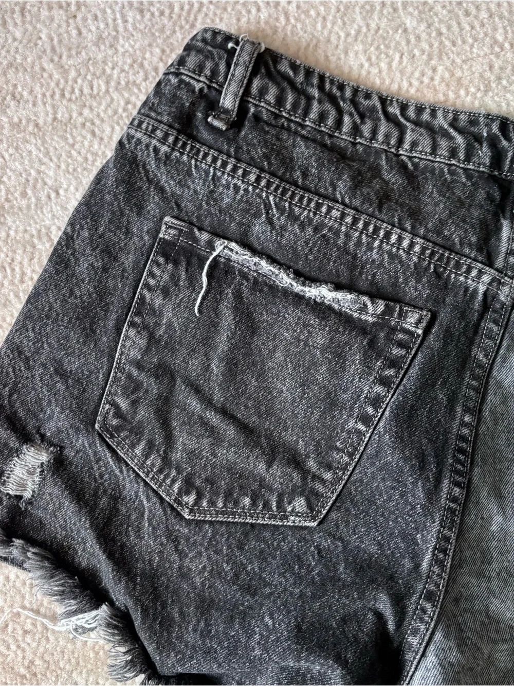 Vervet Black Two-Tone Washed Black Distressed Denim Shorts - Picture 10 of 10